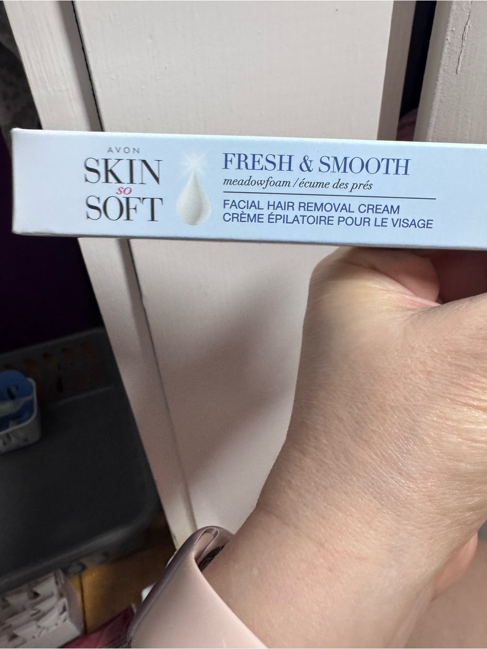Avon Skin So Soft Fresh & Smooth Facial Hair Removal Cream - Light Blue & White